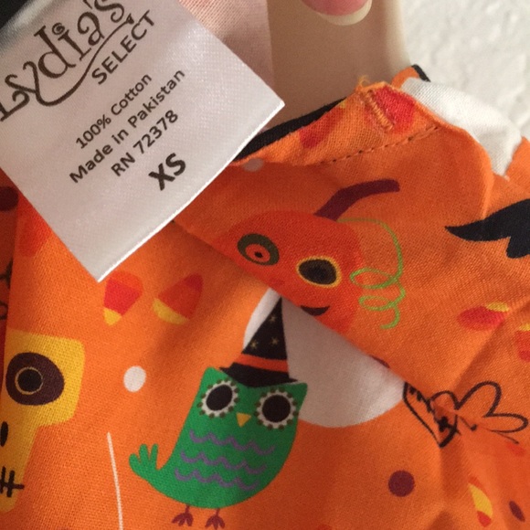 Lydia’s Medical Uniform Scrub Halloween 🎃 - Picture 6 of 6